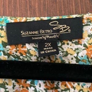 Short sleeved blouse